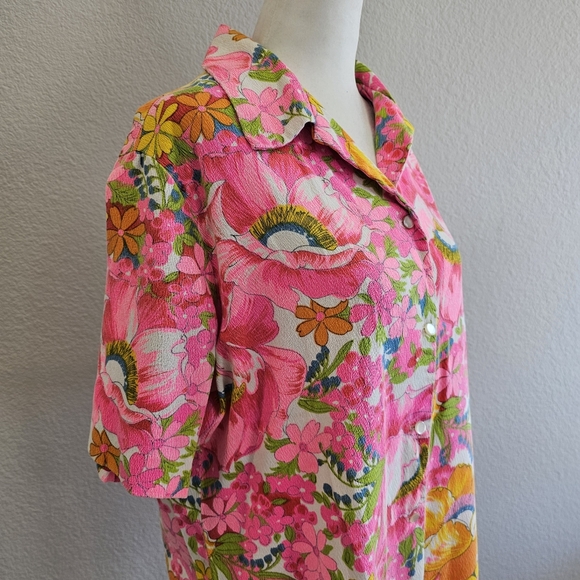Vintage VTG Hamilton 8 Dallas Hot Pink Floral Button Down Top - Picture 2 of 12